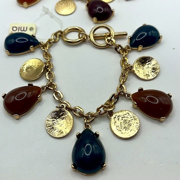 2 Mia Collection Women’s Jewelry Blue Maroon Orange Gold Tone Bracelet Toggle - Picture 4 of 9